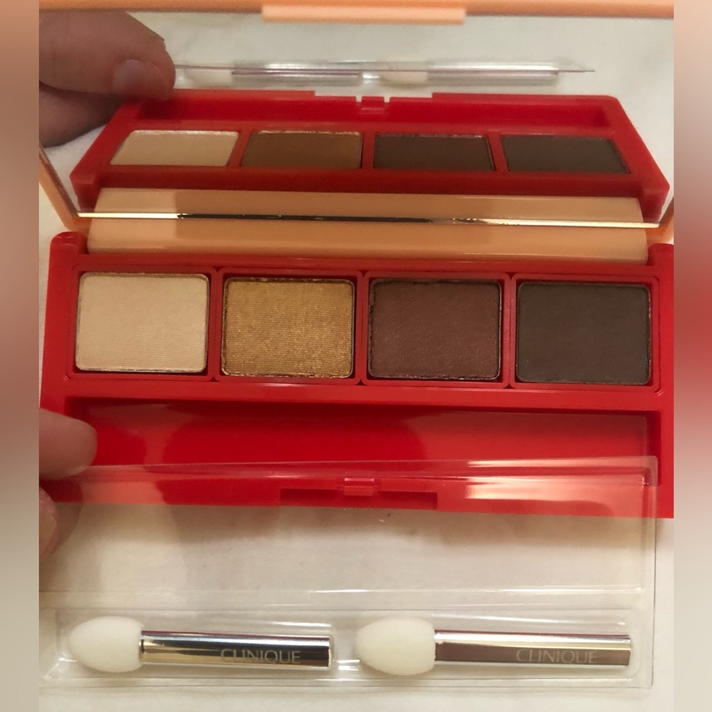 New Clinique Limited Edition shadow quad